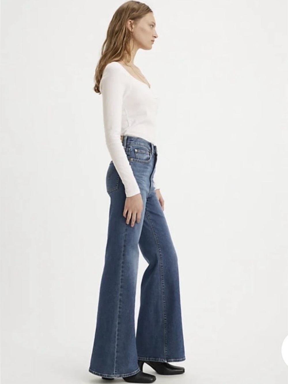 Levi's Ribcage Bell High Rise Flare Blue 24